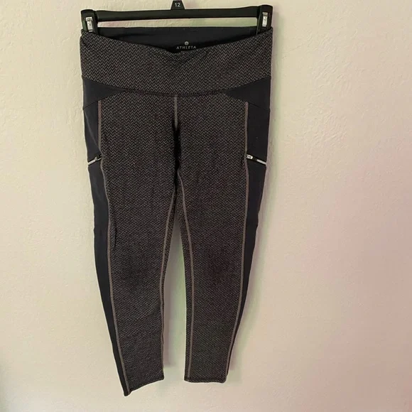 Athleta leggings size small - Picture 2 of 6
